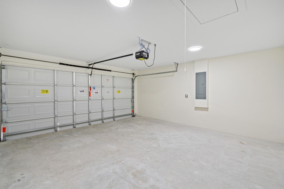 For Sale: $490,000 (4 beds, 3 baths, 2246 Square Feet)