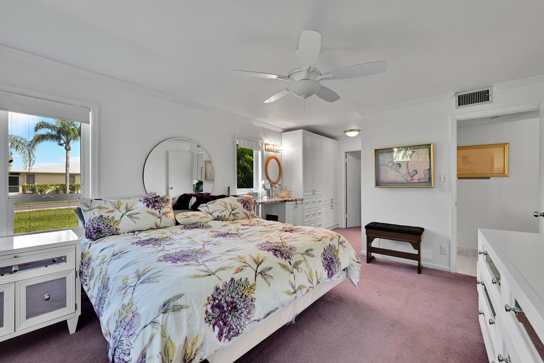 For Sale: $220,000 (2 beds, 2 baths, 1097 Square Feet)