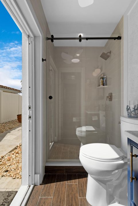 For Sale: $1,549,000 (3 beds, 3 baths, 1731 Square Feet)