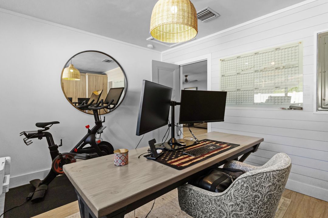 For Sale: $1,549,000 (3 beds, 3 baths, 1731 Square Feet)