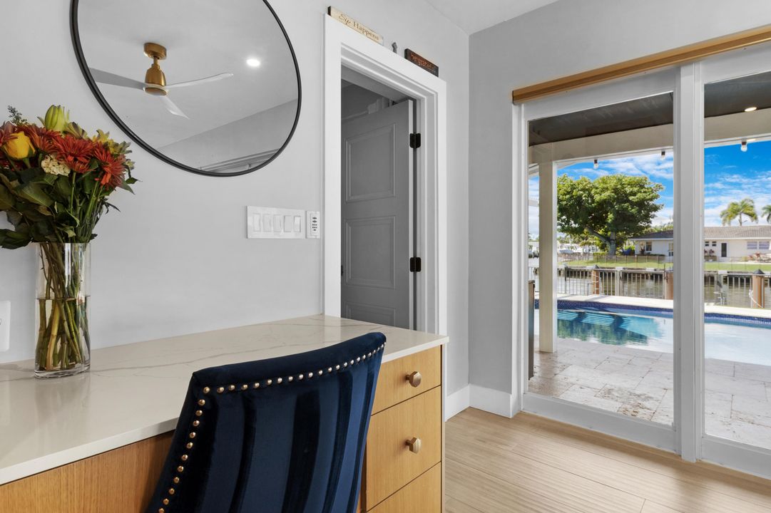 For Sale: $1,549,000 (3 beds, 3 baths, 1731 Square Feet)