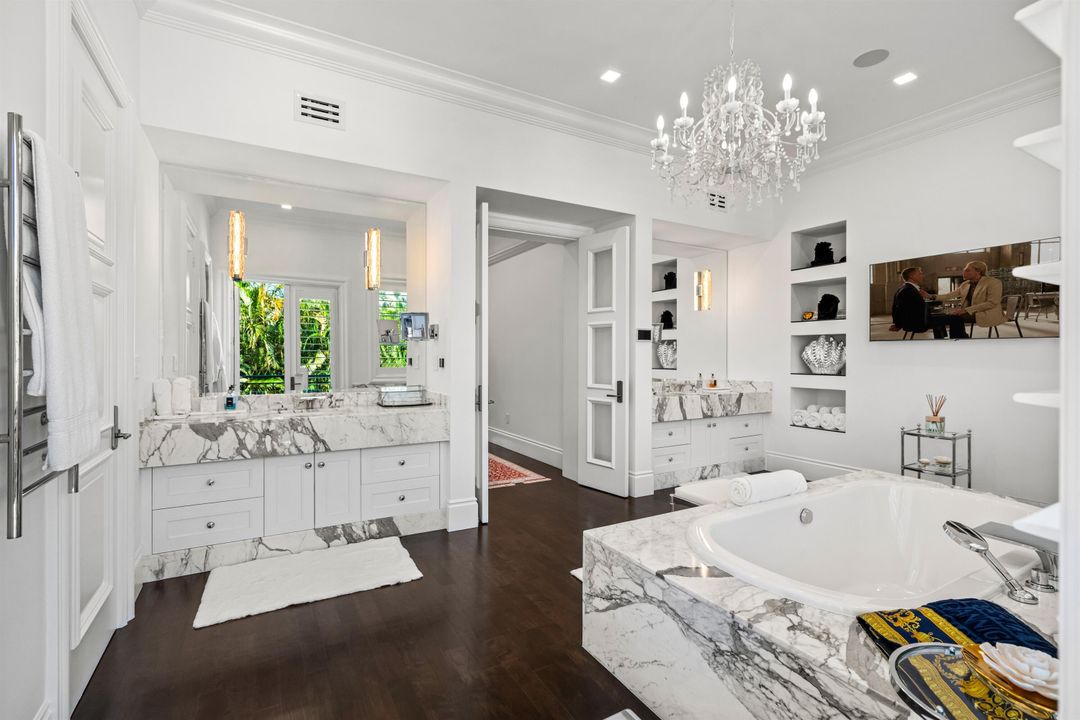 待售: $12,499,000 (5 贝兹, 4 浴室, 6490 平方英尺)