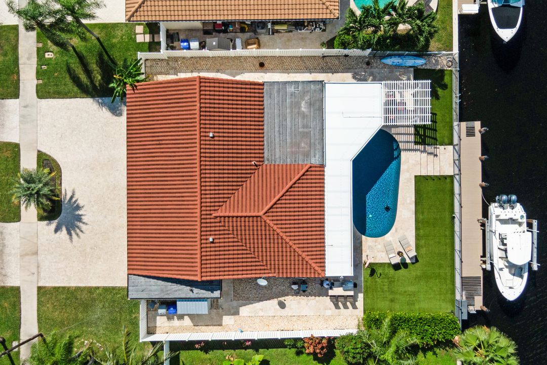 For Sale: $1,549,000 (3 beds, 3 baths, 1731 Square Feet)