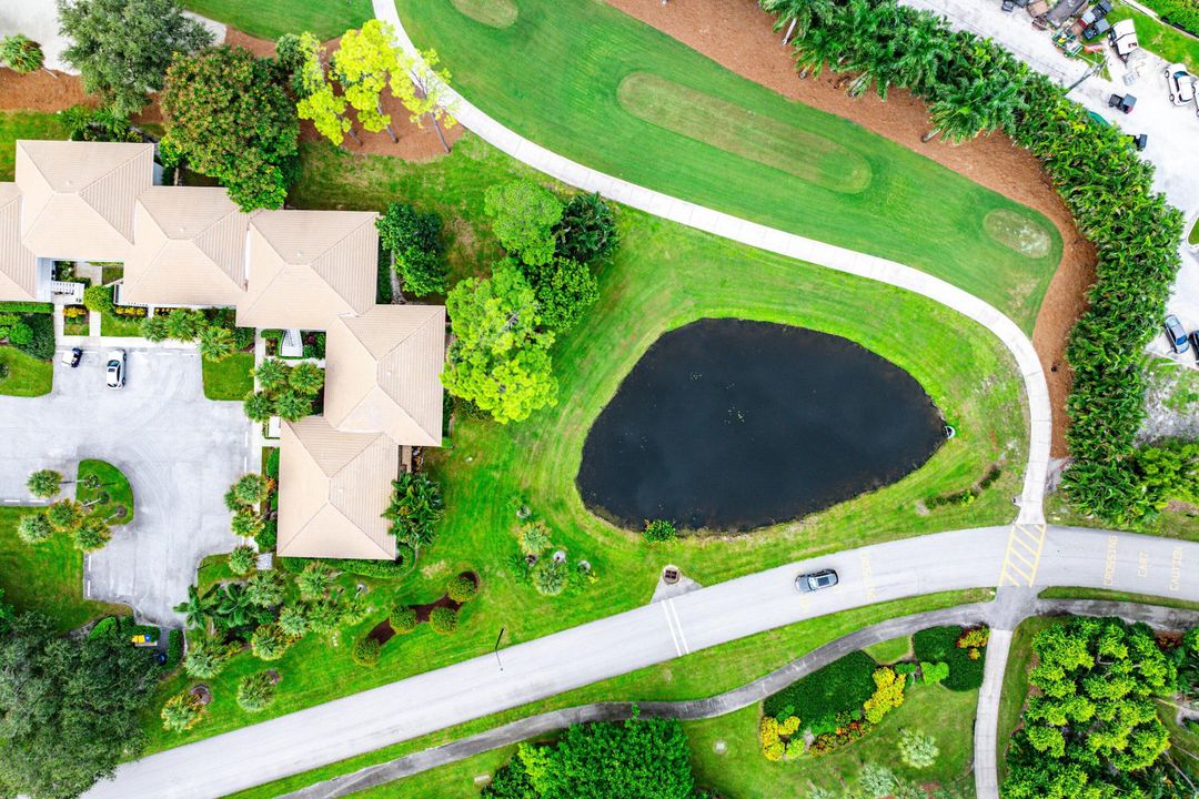 Под контрактом: $360,000 (2 спален, 2 ванн, 1479 Квадратных фут)