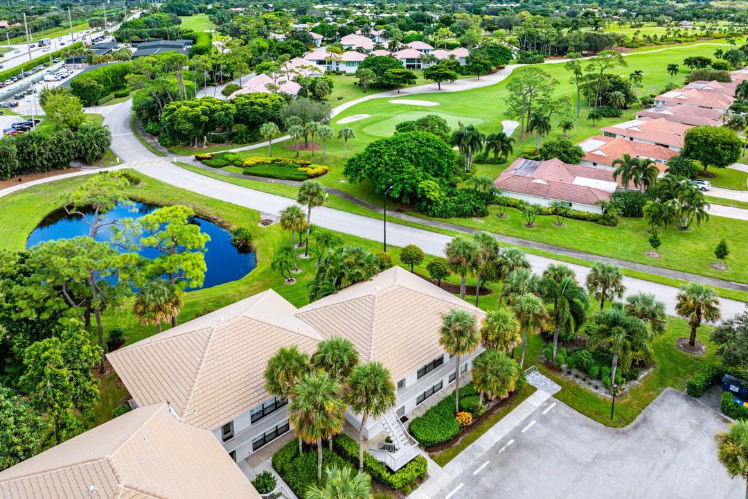 Под контрактом: $360,000 (2 спален, 2 ванн, 1479 Квадратных фут)