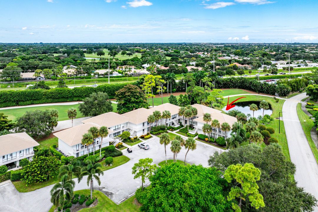 Под контрактом: $360,000 (2 спален, 2 ванн, 1479 Квадратных фут)