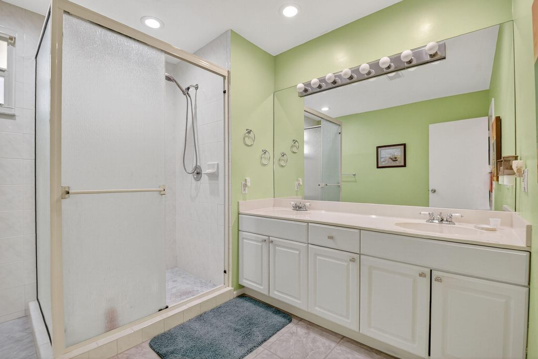 待售: $1,395,000 (0 贝兹, 0 浴室, 3878 平方英尺)