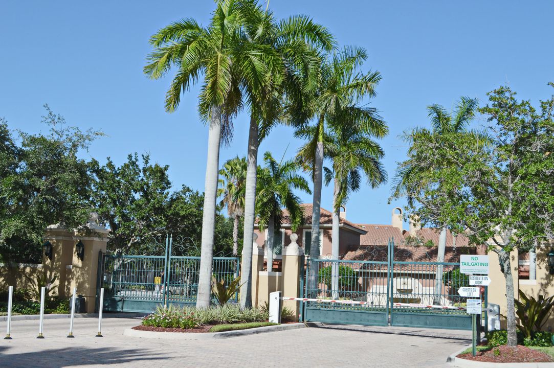 На продажу: $465,000 (2 спален, 2 ванн, 1401 Квадратных фут)