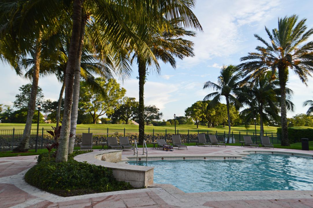 На продажу: $465,000 (2 спален, 2 ванн, 1401 Квадратных фут)