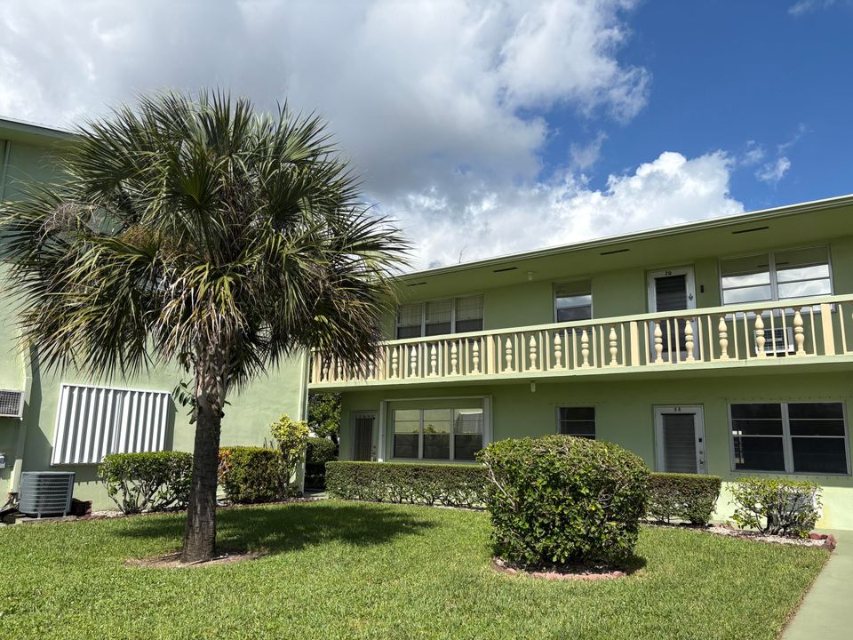 出租: $1,500 (2 贝兹, 2 浴室, 819 平方英尺)