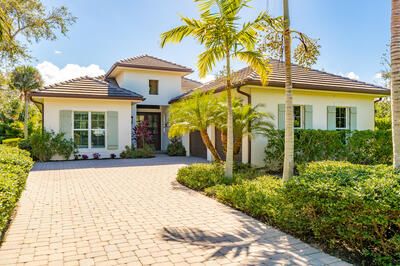 Active With Contract: $1,635,000 (3 beds, 3 baths, 2563 Square Feet)