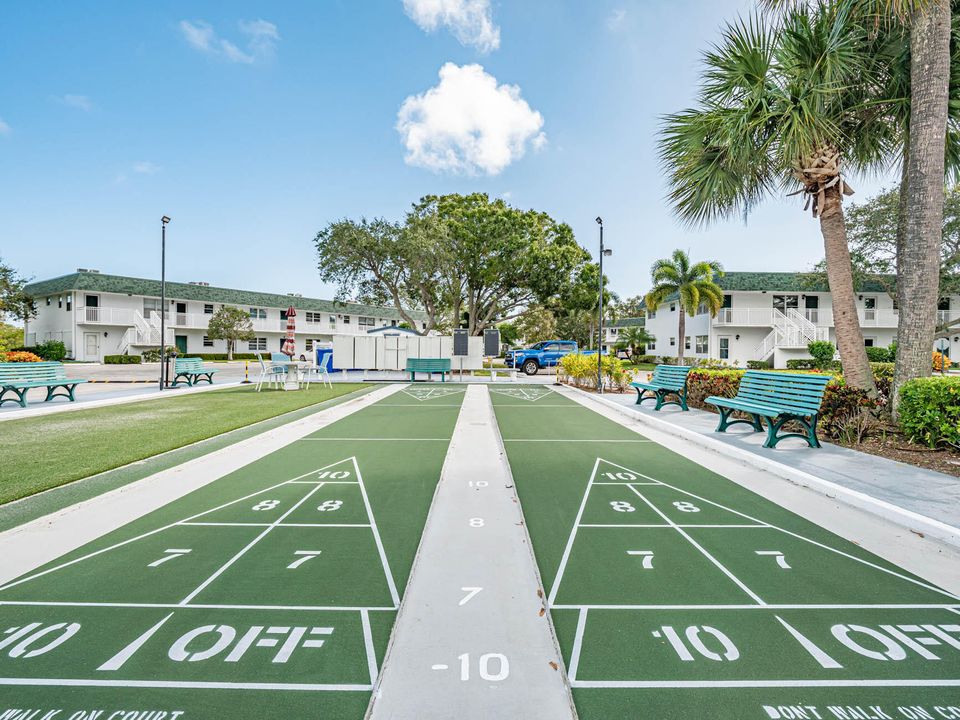 В аренду: $5,000 (2 спален, 2 ванн, 1000 Квадратных фут)