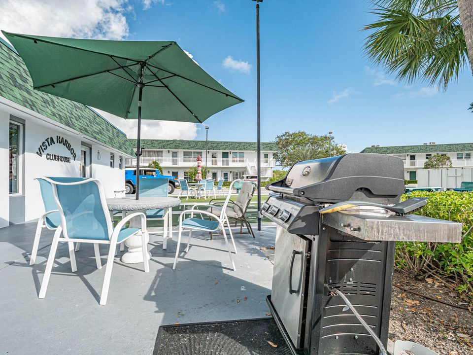 В аренду: $5,000 (2 спален, 2 ванн, 1000 Квадратных фут)