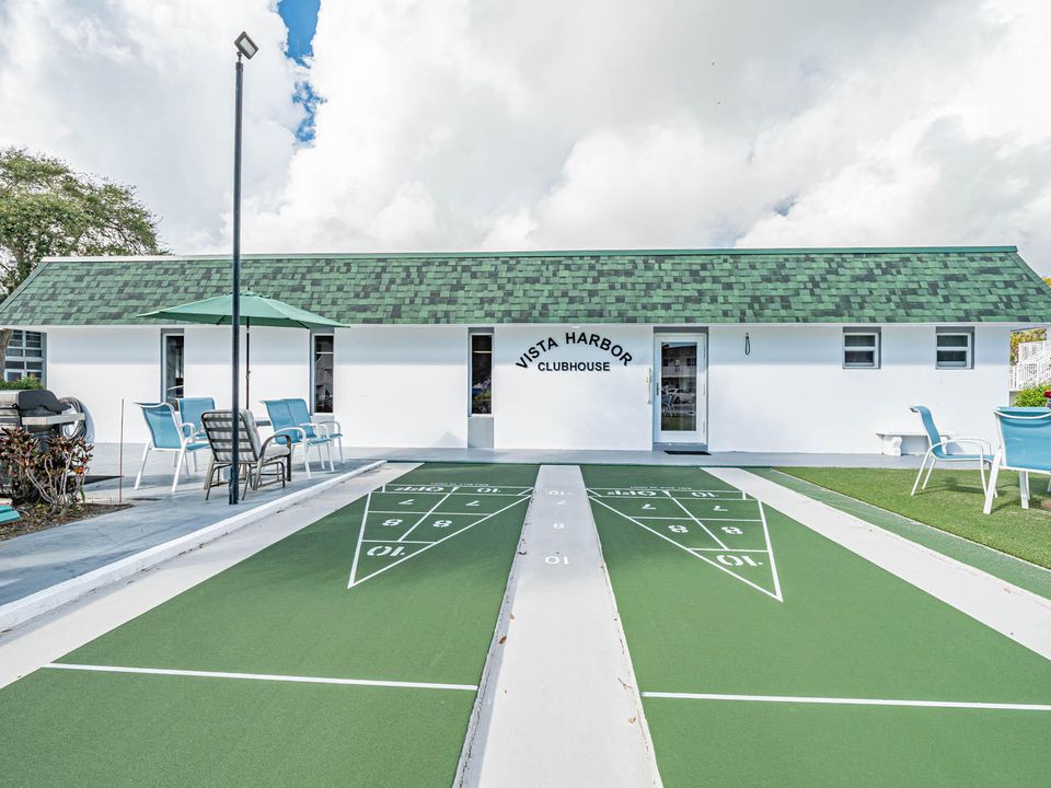 В аренду: $5,000 (2 спален, 2 ванн, 1000 Квадратных фут)