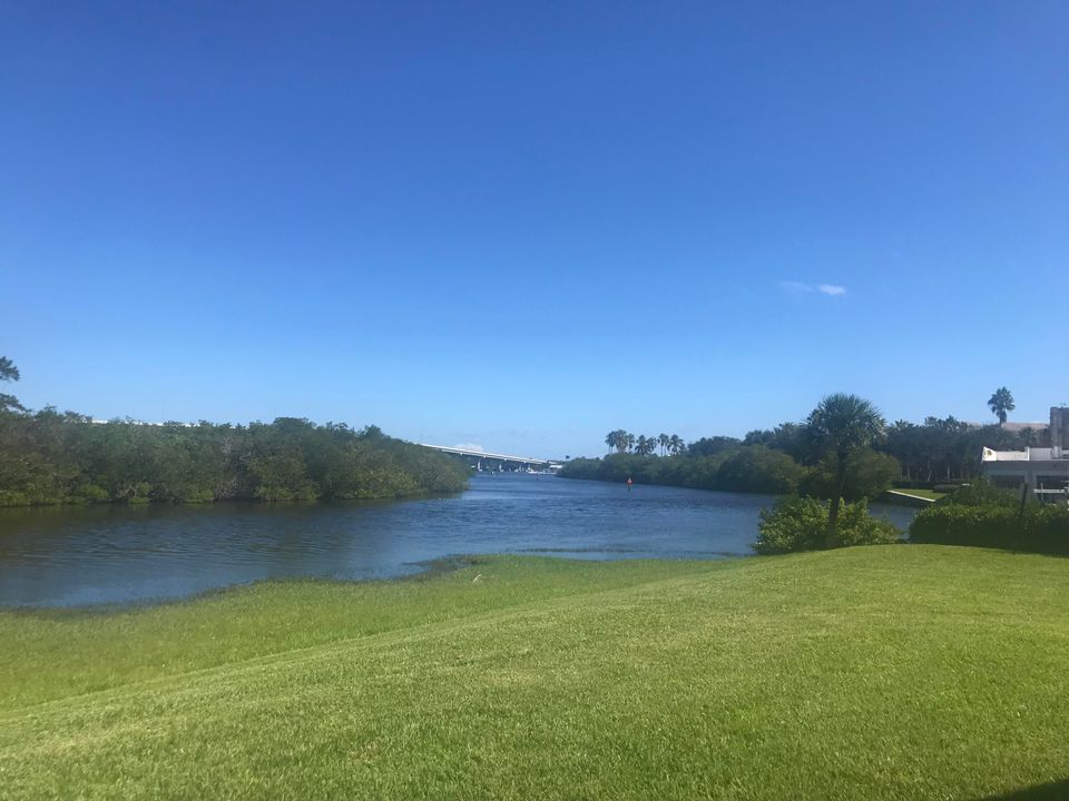 В аренду: $5,000 (2 спален, 2 ванн, 1000 Квадратных фут)