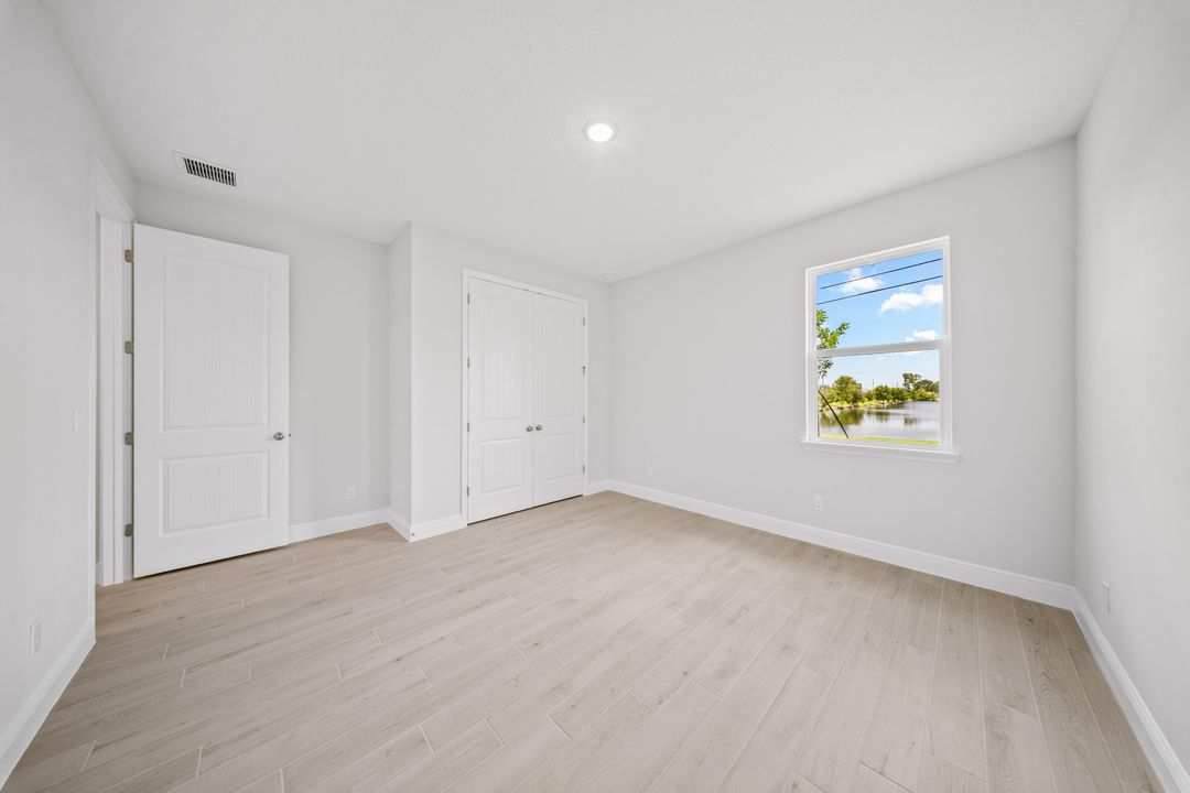 For Sale: $499,900 (4 beds, 2 baths, 2061 Square Feet)