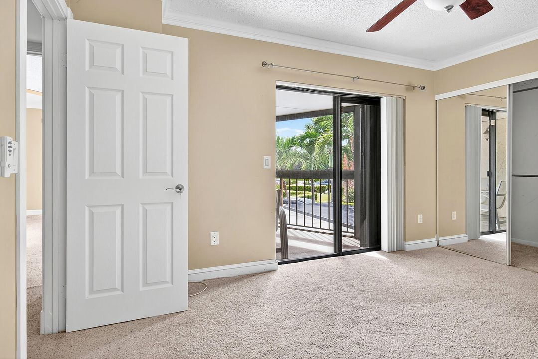 Active With Contract: $325,000 (3 beds, 2 baths, 1514 Square Feet)