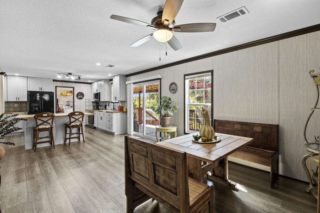 En Venta: $349,500 (4 camas, 2 baños, 1796 Pies cuadrados)