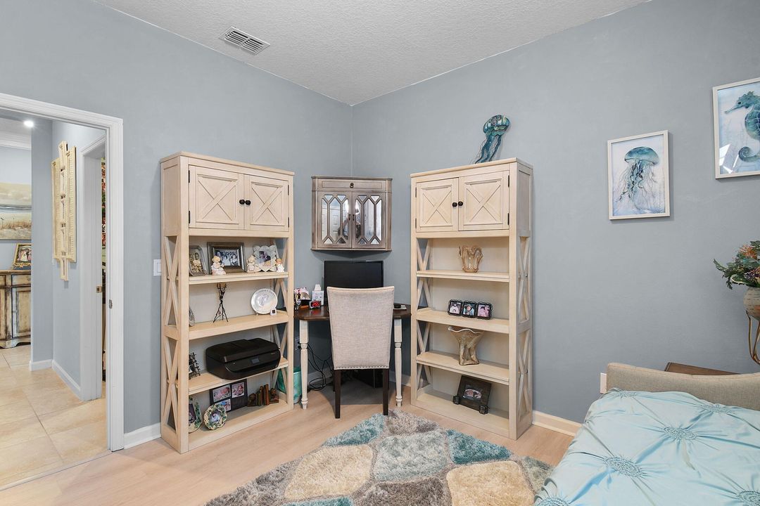 Active With Contract: $499,000 (4 beds, 2 baths, 2034 Square Feet)