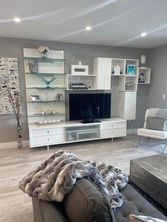 出租: $2,900 (2 贝兹, 2 浴室, 1266 平方英尺)