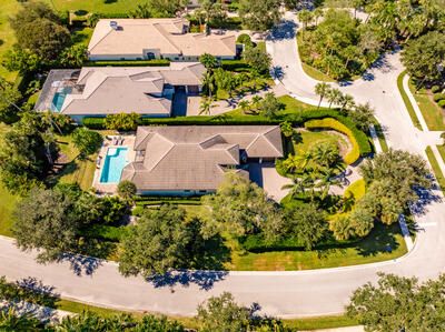 Active With Contract: $1,635,000 (3 beds, 3 baths, 2563 Square Feet)