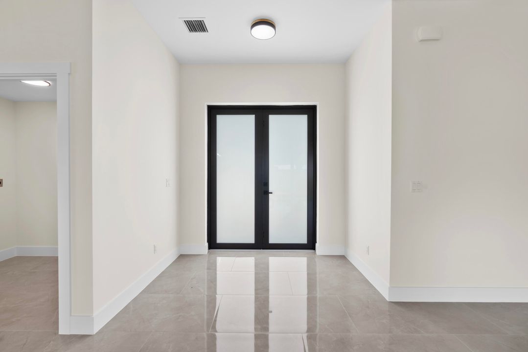 For Sale: $490,000 (4 beds, 3 baths, 2246 Square Feet)