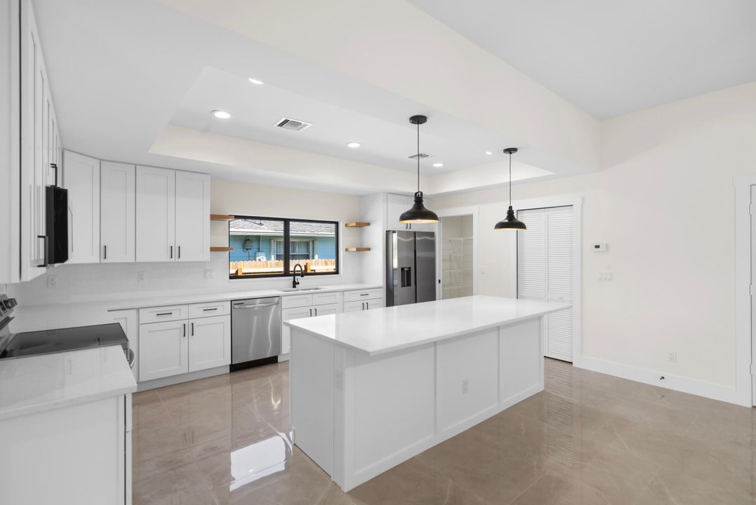 For Sale: $490,000 (4 beds, 3 baths, 2246 Square Feet)