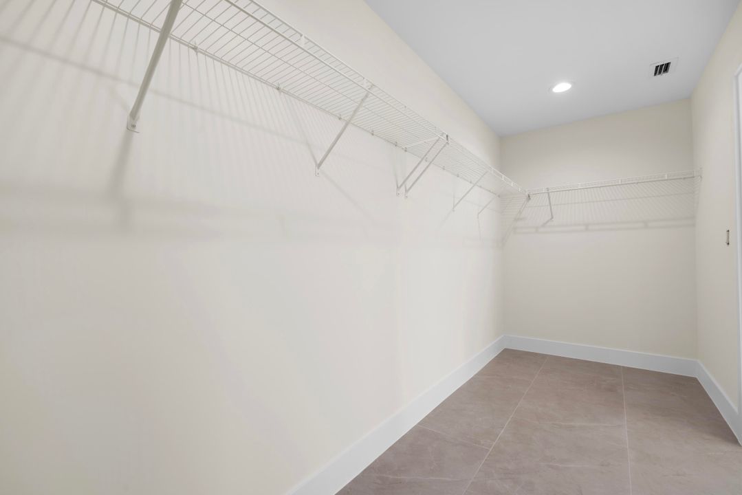 For Sale: $490,000 (4 beds, 3 baths, 2246 Square Feet)