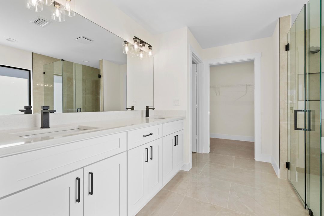 For Sale: $490,000 (4 beds, 3 baths, 2246 Square Feet)