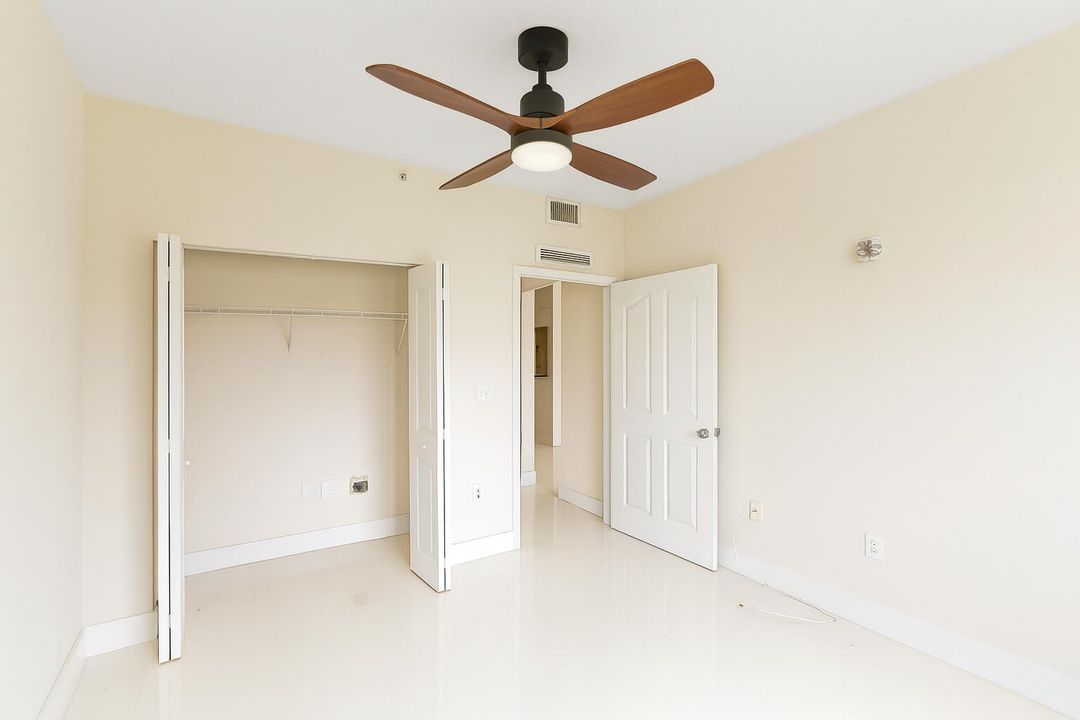 Active With Contract: $3,550 (2 beds, 2 baths, 1243 Square Feet)