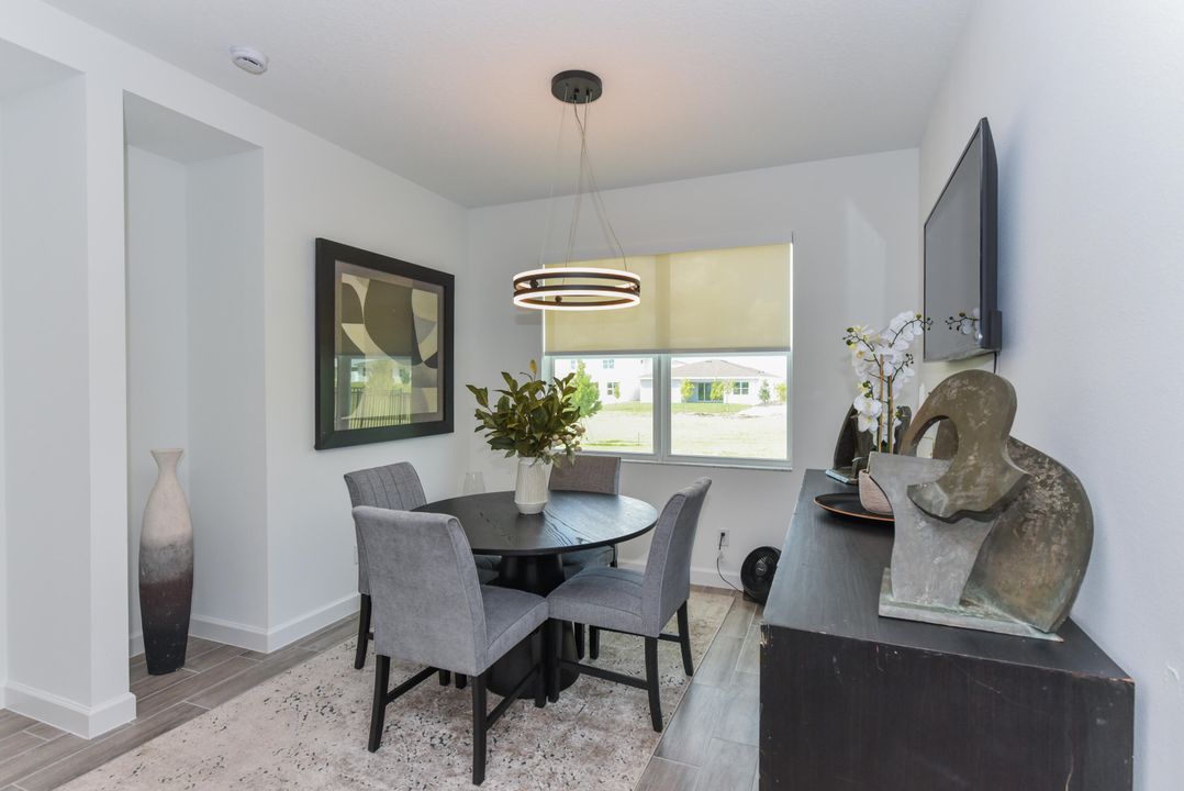 For Rent: $9,500 (5 beds, 4 baths, 4083 Square Feet)