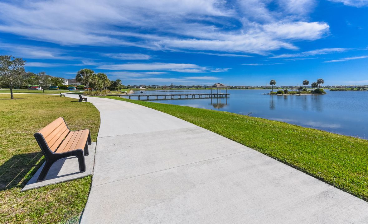 For Rent: $9,500 (5 beds, 4 baths, 4083 Square Feet)