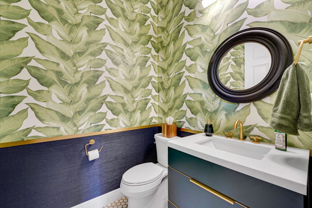 For Sale: $3,550,000 (6 beds, 5 baths, 4507 Square Feet)