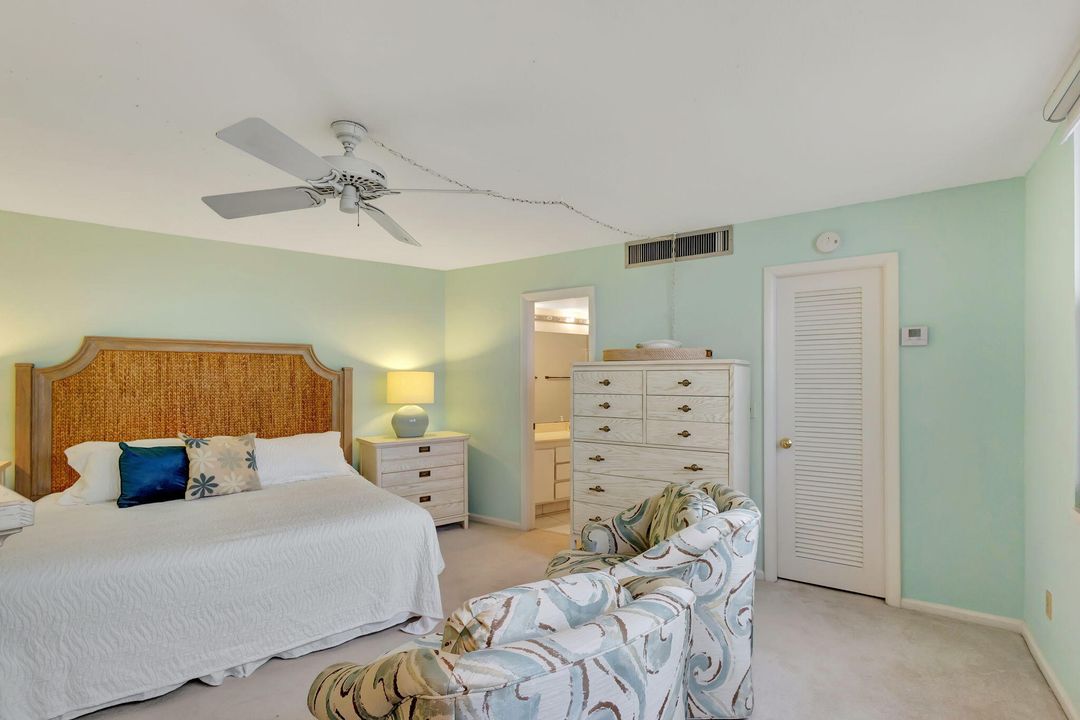 Activo con contrato: $2,600 (2 camas, 2 baños, 1219 Pies cuadrados)