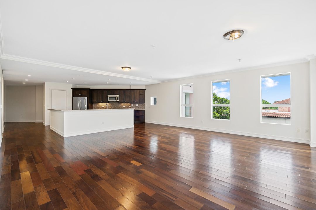 For Sale: $1,200,000 (3 beds, 3 baths, 2525 Square Feet)