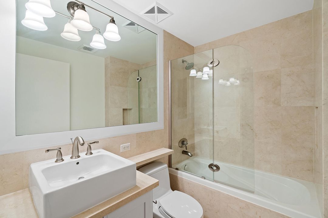 For Sale: $1,200,000 (3 beds, 3 baths, 2525 Square Feet)