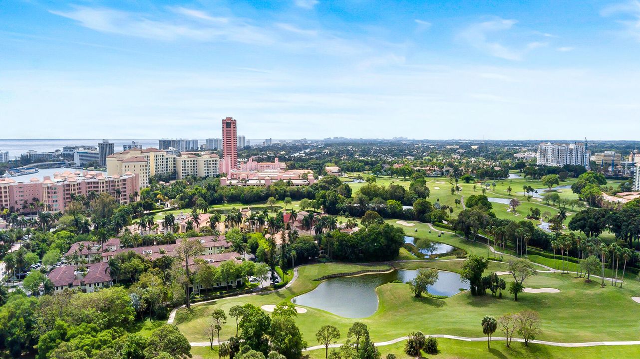 For Sale: $1,200,000 (3 beds, 3 baths, 2525 Square Feet)