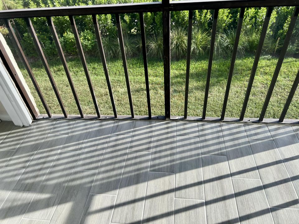 最近租的: $2,000 (2 贝兹, 2 浴室, 790 平方英尺)