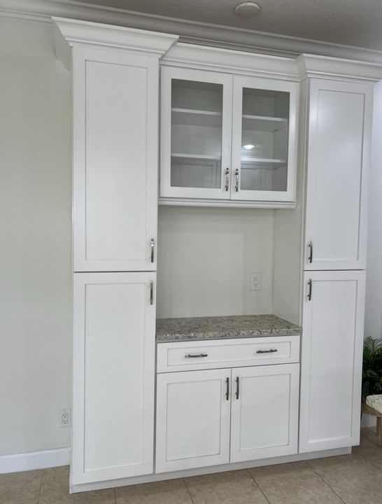 For Sale: $369,000 (2 beds, 2 baths, 1751 Square Feet)