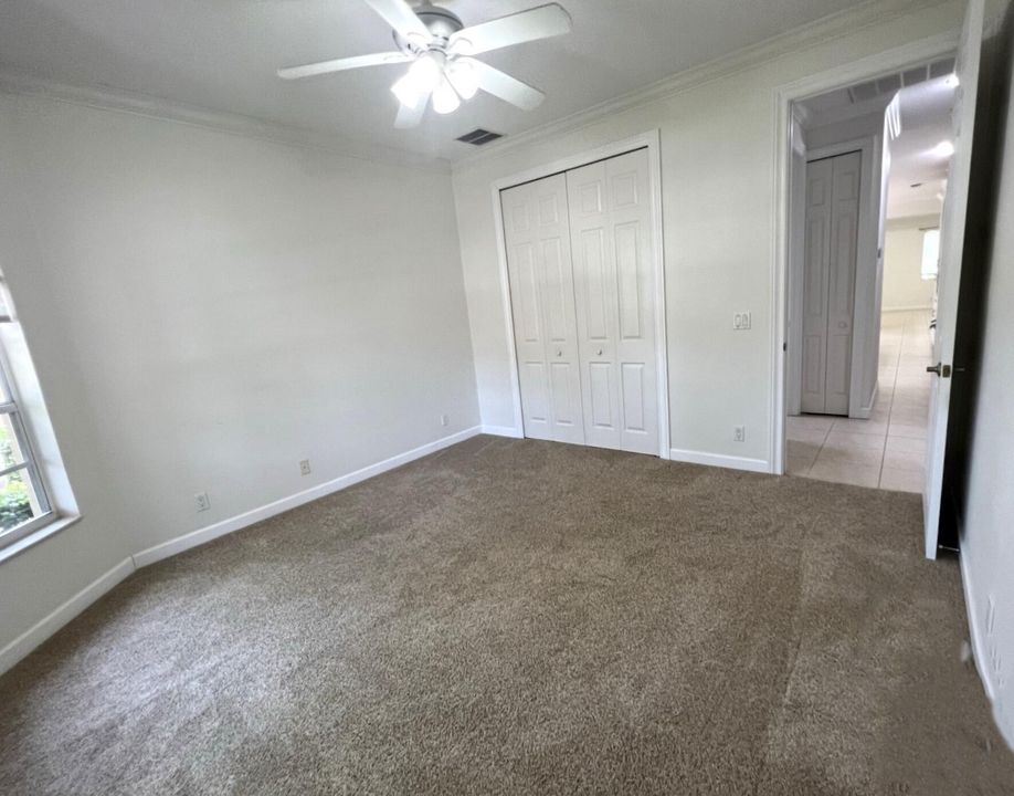 For Sale: $369,000 (2 beds, 2 baths, 1751 Square Feet)
