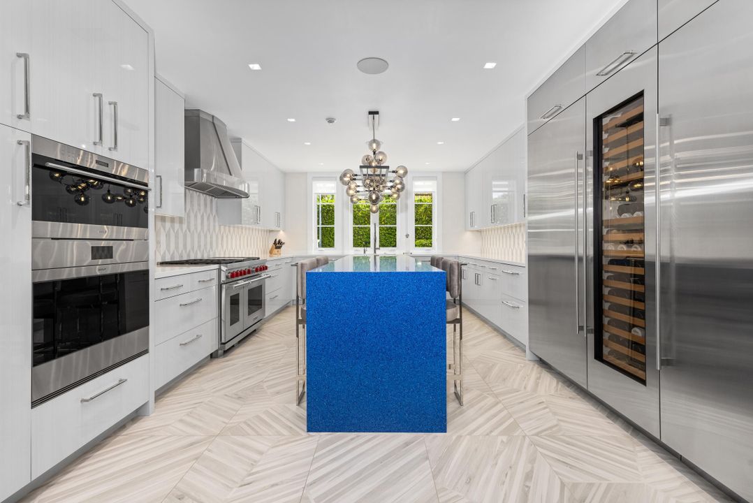 For Sale: $24,500,000 (5 beds, 5 baths, 6308 Square Feet)