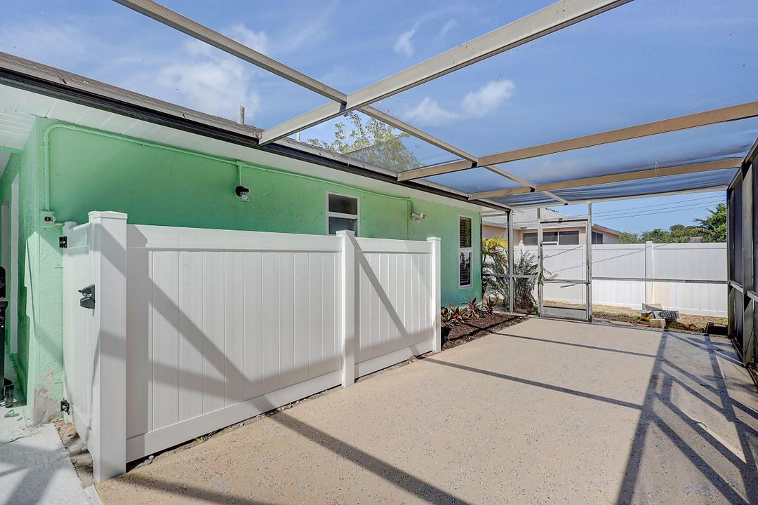 For Rent: $4,000 (3 beds, 2 baths, 1951 Square Feet)