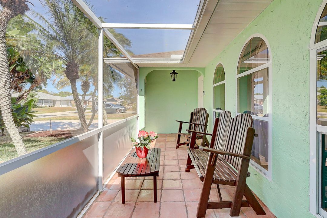 For Rent: $4,000 (3 beds, 2 baths, 1951 Square Feet)