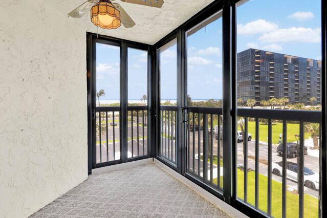 待售: $375,000 (2 贝兹, 2 浴室, 1119 平方英尺)