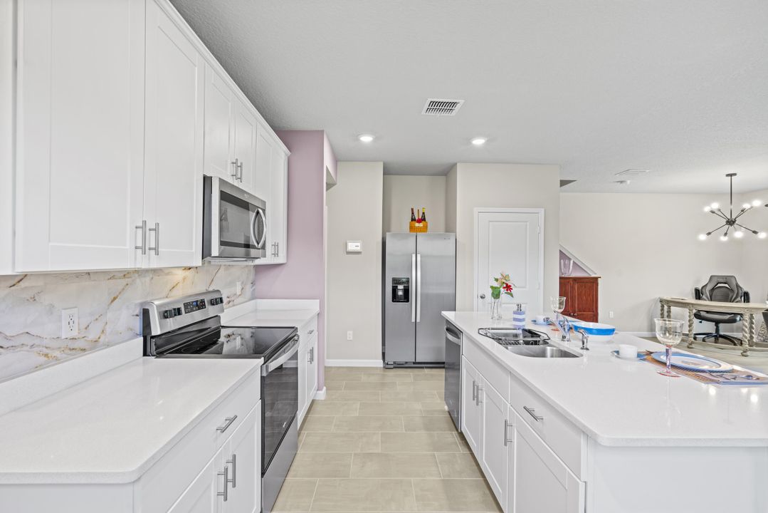 待售: $459,900 (3 贝兹, 2 浴室, 1804 平方英尺)