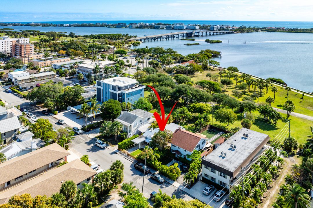 Activo con contrato: $625,000 (2 camas, 2 baños, 1209 Pies cuadrados)