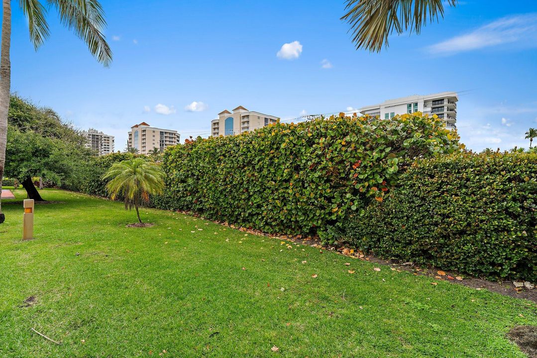 待售: $285,000 (2 贝兹, 2 浴室, 1088 平方英尺)