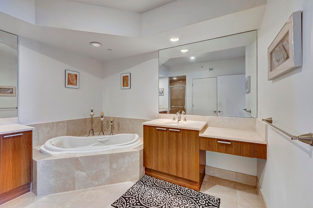 For Sale: $599,000 (2 beds, 2 baths, 1580 Square Feet)