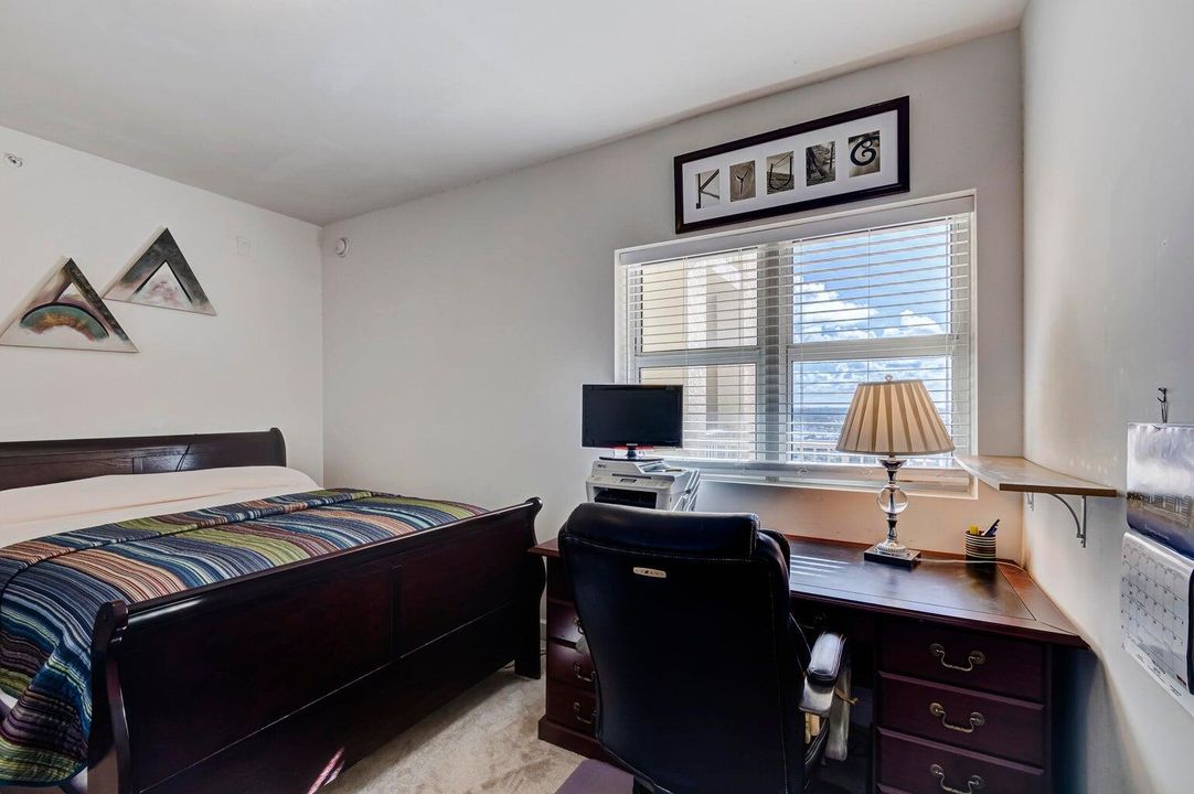 For Sale: $599,000 (2 beds, 2 baths, 1580 Square Feet)