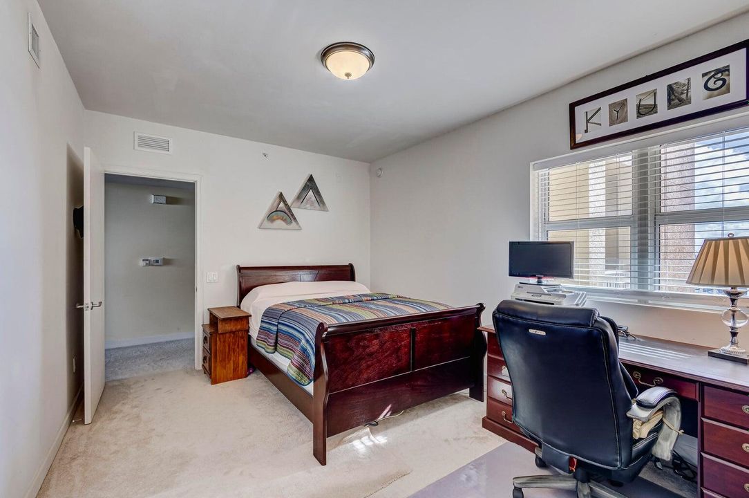 For Sale: $599,000 (2 beds, 2 baths, 1580 Square Feet)